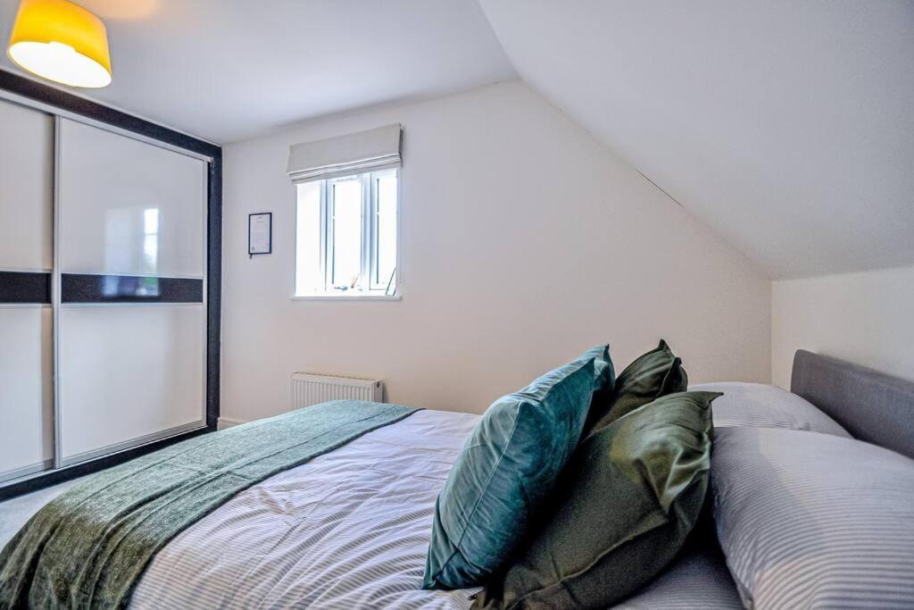 Entire House Sleeps 8 Near The River Thames Maidenhead Kültér fotó