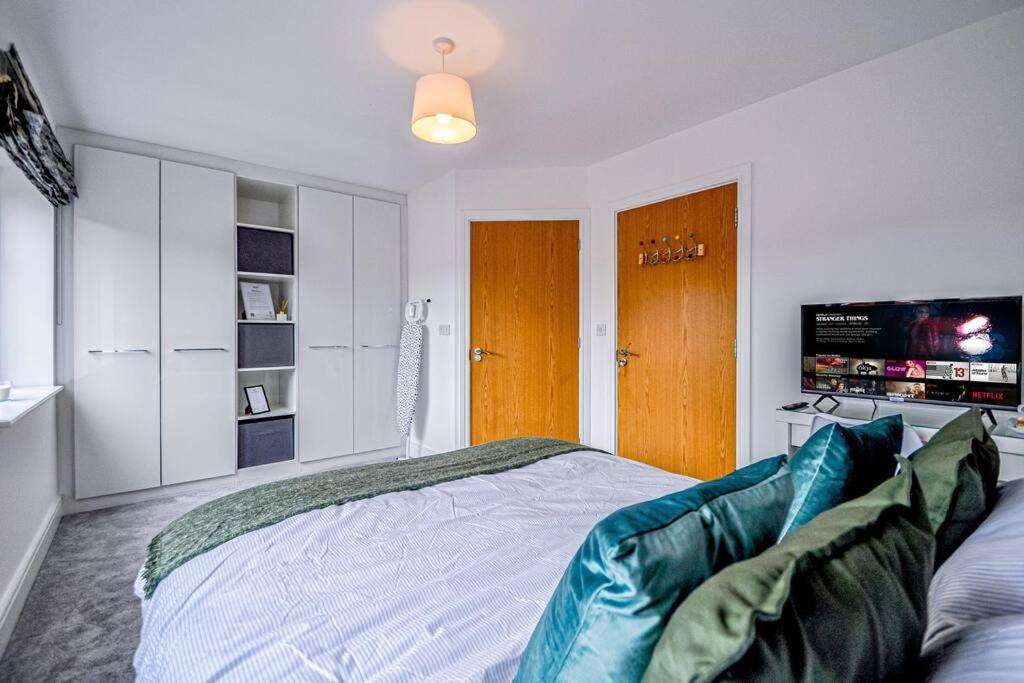 Entire House Sleeps 8 Near The River Thames Maidenhead Kültér fotó