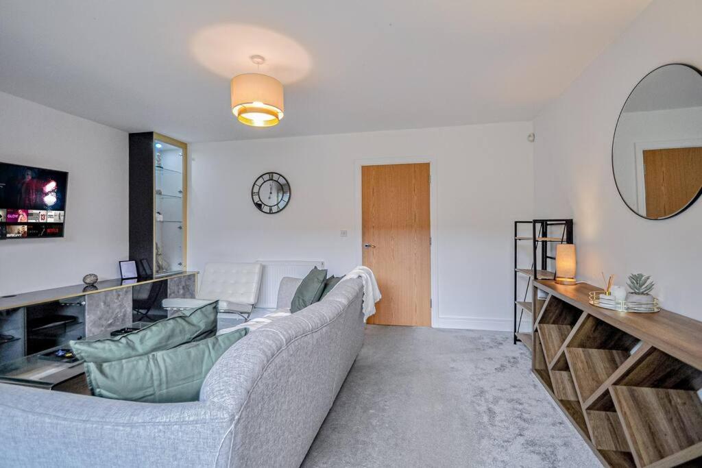 Entire House Sleeps 8 Near The River Thames Maidenhead Kültér fotó